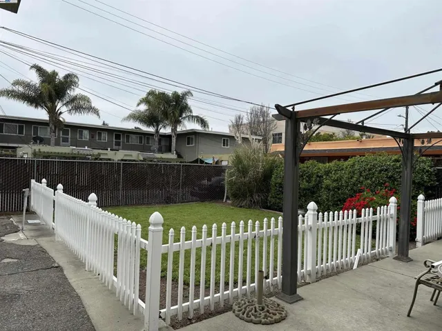 20527 Wisteria St, Castro Valley, California 94546
