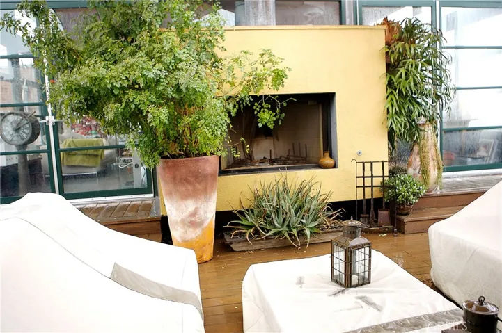 100 W 5th Street 9a, Long Beach, California 90802