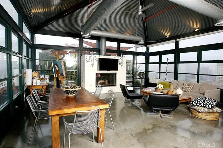 100 W 5th Street 9a, Long Beach, California 90802