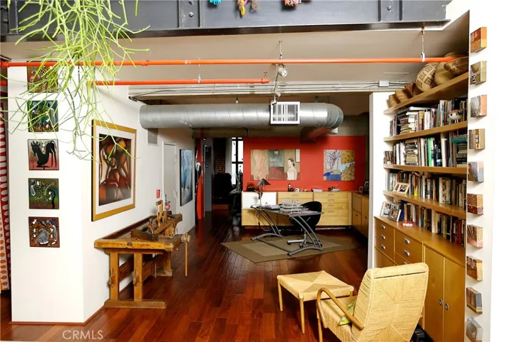 100 W 5th Street 9a, Long Beach, California 90802