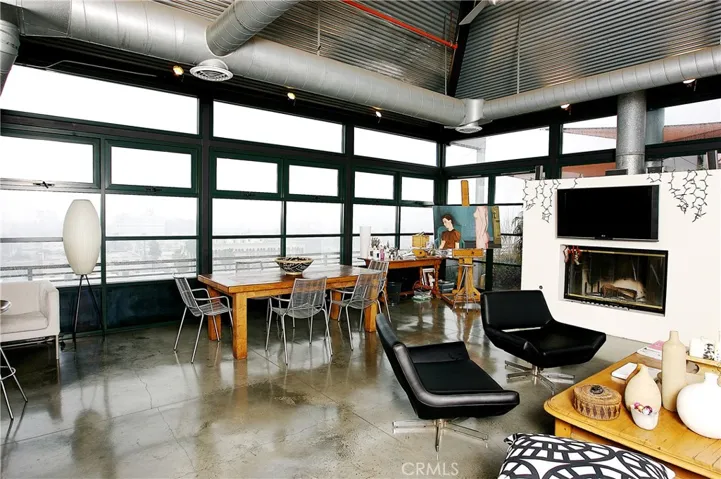 100 W 5th Street 9a, Long Beach, California 90802