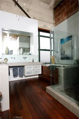 100 W 5th Street 9a, Long Beach, California 90802