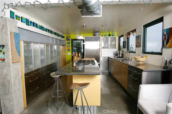 100 W 5th Street 9a, Long Beach, California 90802
