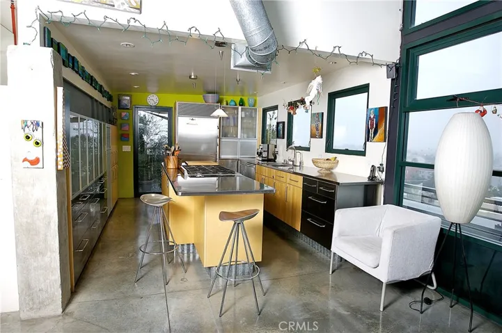 100 W 5th Street 9a, Long Beach, California 90802