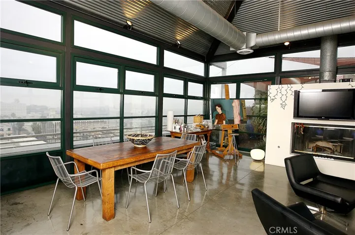 100 W 5th Street 9a, Long Beach, California 90802