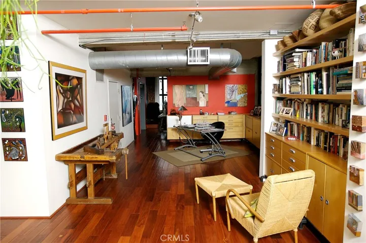 100 W 5th Street 9a, Long Beach, California 90802