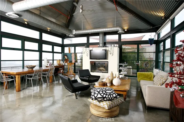 100 W 5th Street 9a, Long Beach, California 90802