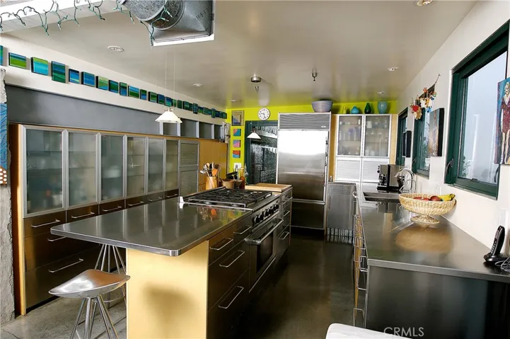 100 W 5th Street 9a, Long Beach, California 90802