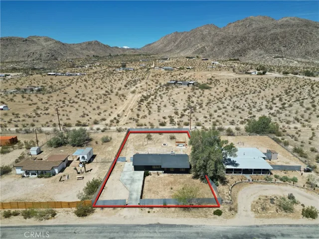 4590 Avenida Del Sol, Joshua Tree, California 92252