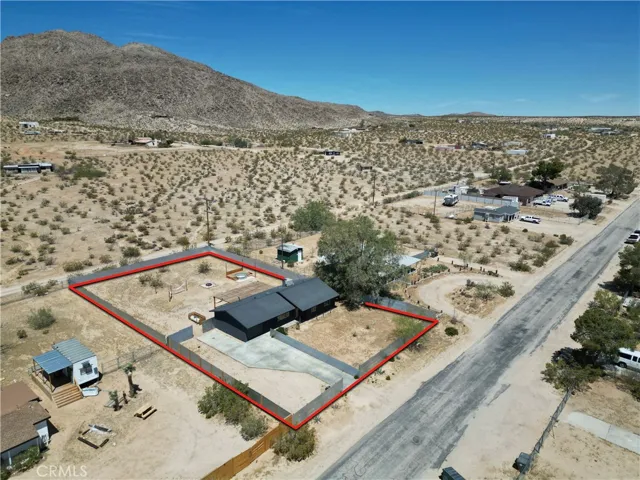 4590 Avenida Del Sol, Joshua Tree, California 92252