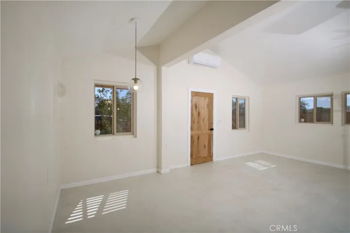 6735 Easterly Drive, Joshua Tree, California 92252