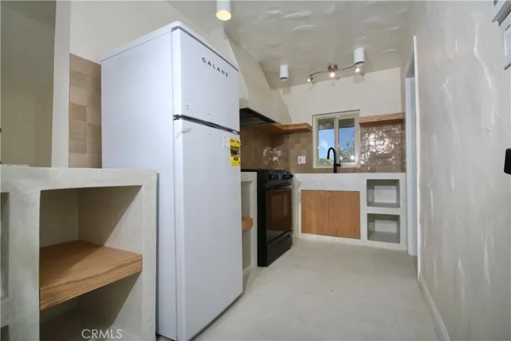 6735 Easterly Drive, Joshua Tree, California 92252