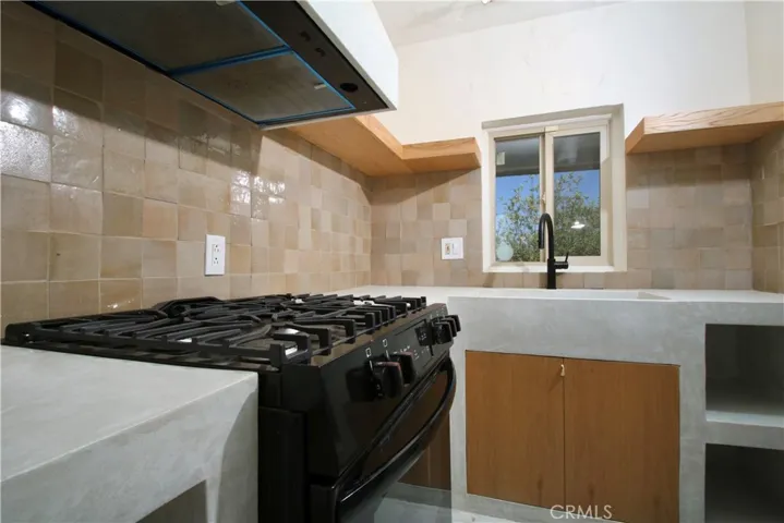 6735 Easterly Drive, Joshua Tree, California 92252
