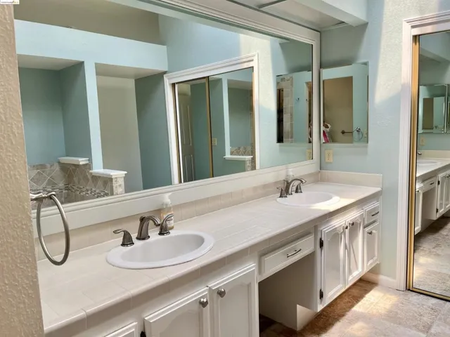 2420 Wayfarer Ct, Discovery Bay, California 94505