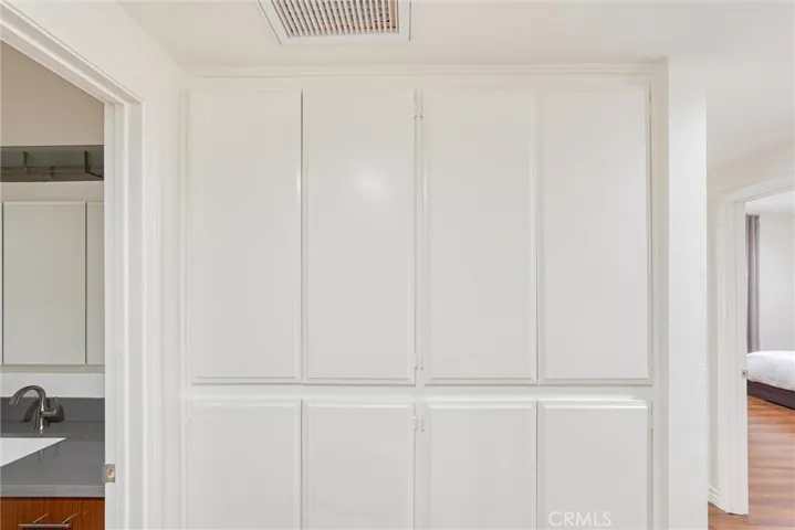 5540 Sylmar Avenue 5, Sherman Oaks, California 91401