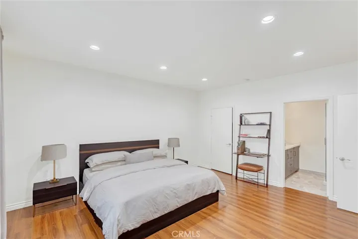 5540 Sylmar Avenue 5, Sherman Oaks, California 91401