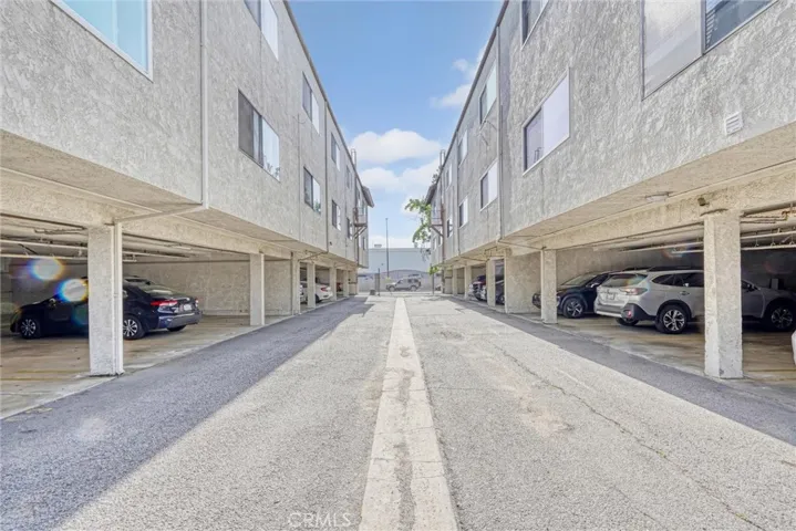 5540 Sylmar Avenue 5, Sherman Oaks, California 91401