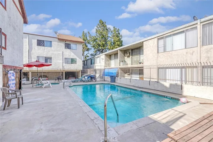 5540 Sylmar Avenue 5, Sherman Oaks, California 91401