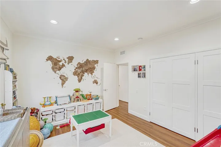 5540 Sylmar Avenue 5, Sherman Oaks, California 91401