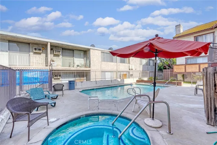 5540 Sylmar Avenue 5, Sherman Oaks, California 91401