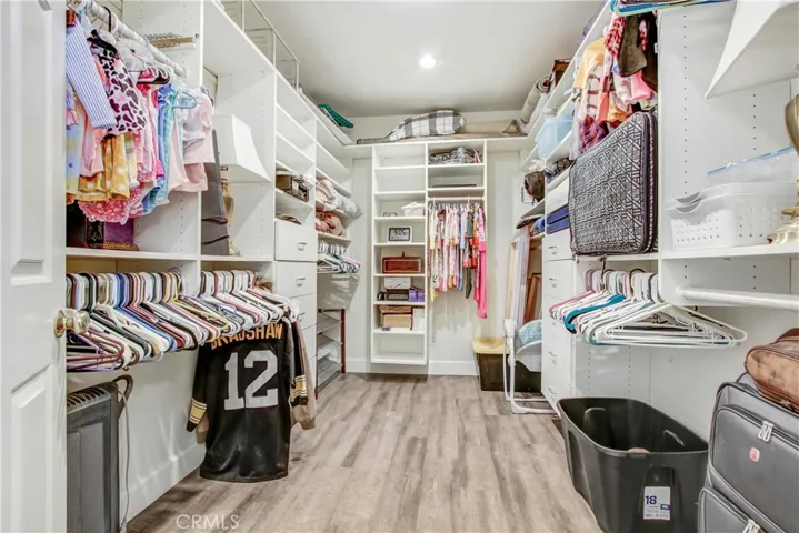 23780 Clarendon Street, Woodland Hills, California 91367
