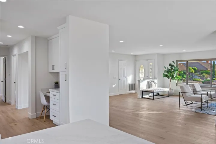 12695 Camino Vuelo, San Diego, California 92128