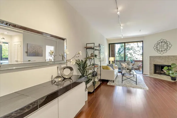 4250 El Camino Real A207, Palo Alto, California 94306