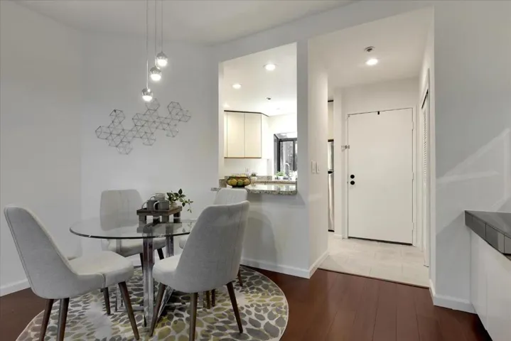 4250 El Camino Real A207, Palo Alto, California 94306
