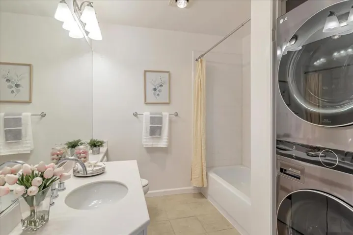 4250 El Camino Real A207, Palo Alto, California 94306