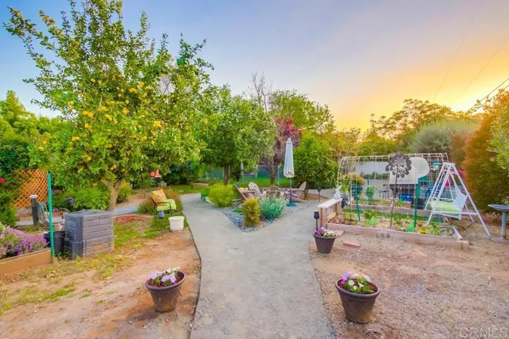 2840 Olive View Road, Alpine, California 91901