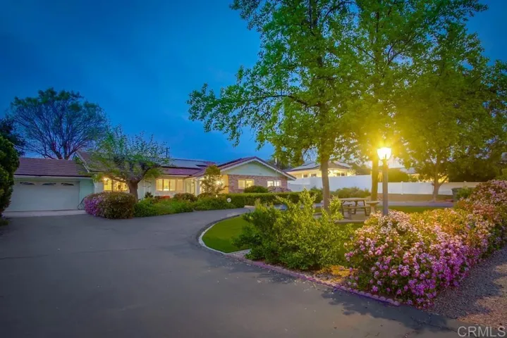 2840 Olive View Road, Alpine, California 91901