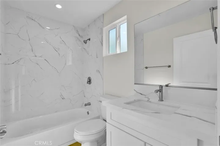 3701 E Wilton Street, Long Beach, California 90804