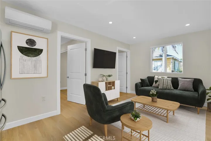 3701 E Wilton Street, Long Beach, California 90804