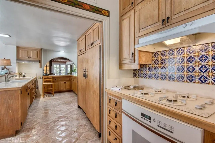 3628 Ocean Boulevard, Corona Del Mar, California 92625