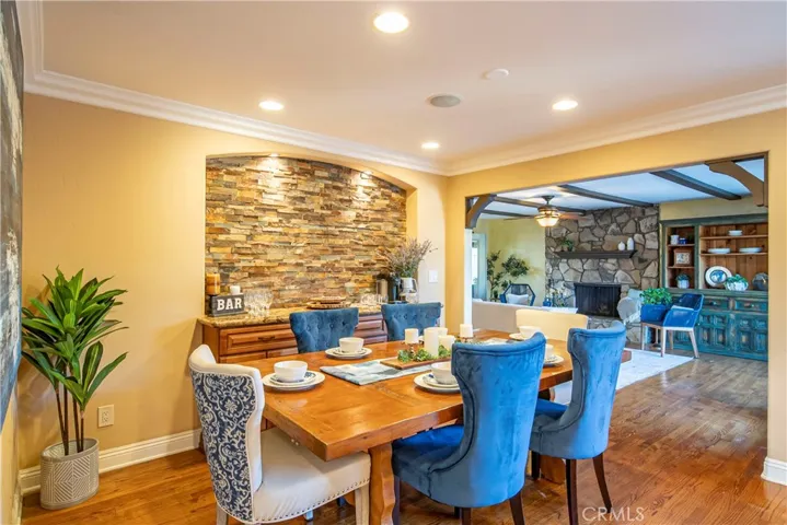 3161 Woodstock, Rossmoor, California 90720