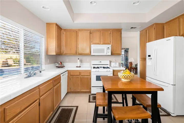 654 Wagonwheel Drive, Hemet, California 92544