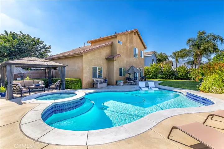 654 Wagonwheel Drive, Hemet, California 92544