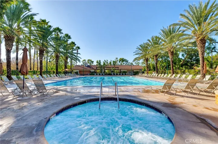 Association Pool and Spa