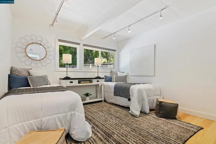 14 Washington Ln, Orinda, California 94563