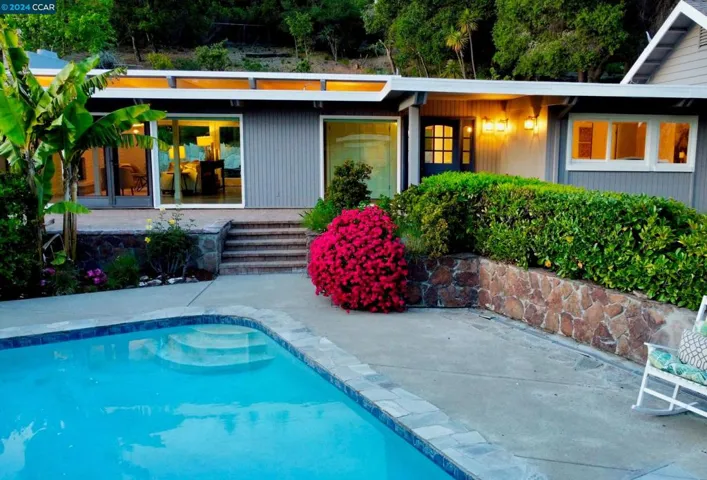 14 Washington Ln, Orinda, California 94563