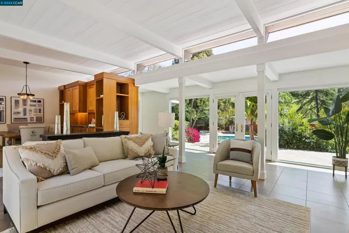 14 Washington Ln, Orinda, California 94563
