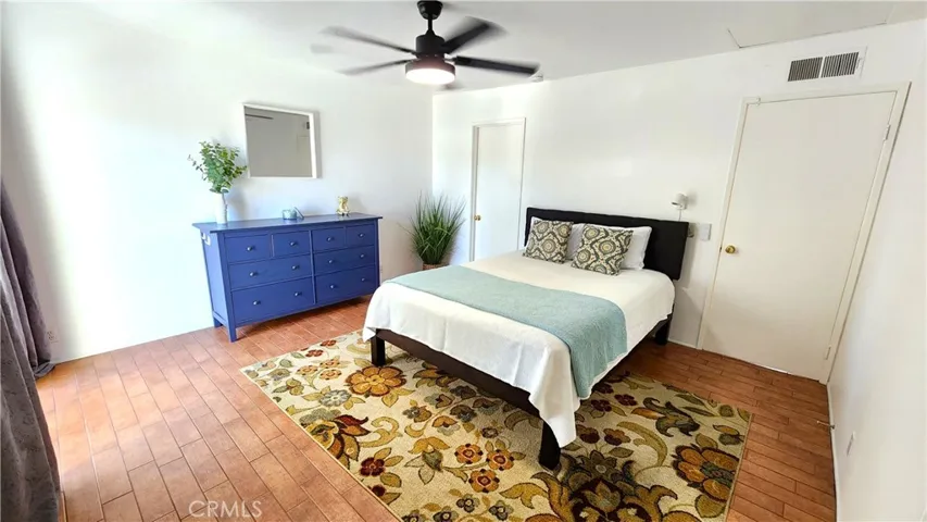 19451 Sherman Way 503, Reseda, California 91335