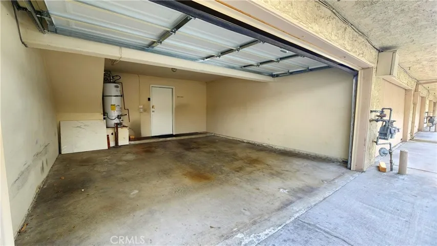 19451 Sherman Way 503, Reseda, California 91335
