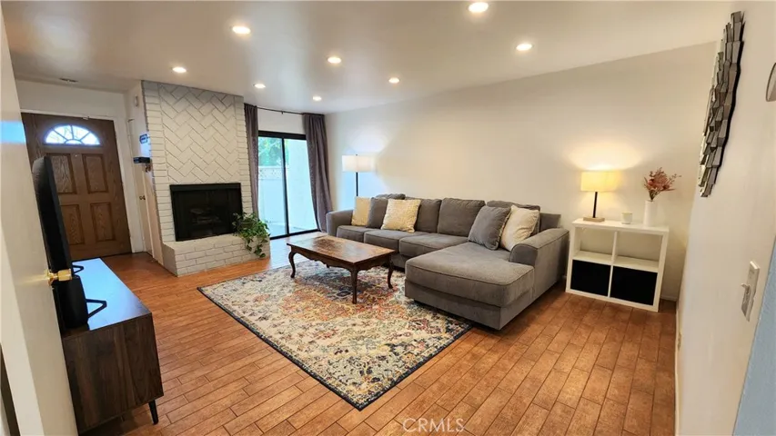19451 Sherman Way 503, Reseda, California 91335