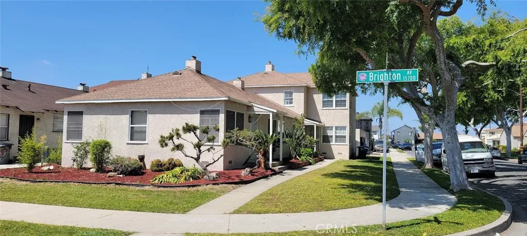 15701 Brighton Avenue C, Gardena, California 90247
