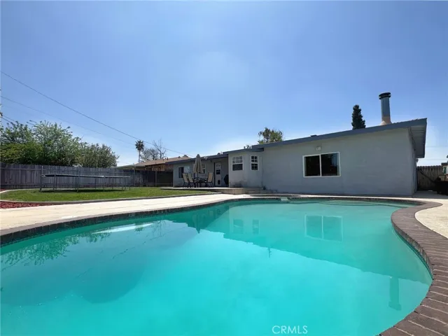 490 Myrtlewood Drive, Calimesa, California 92320