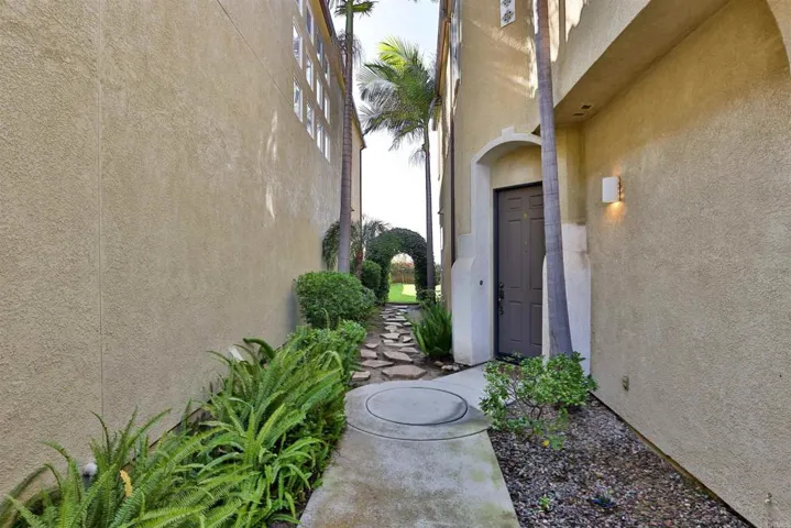 11477 Miro Circle, San Diego, California 92131