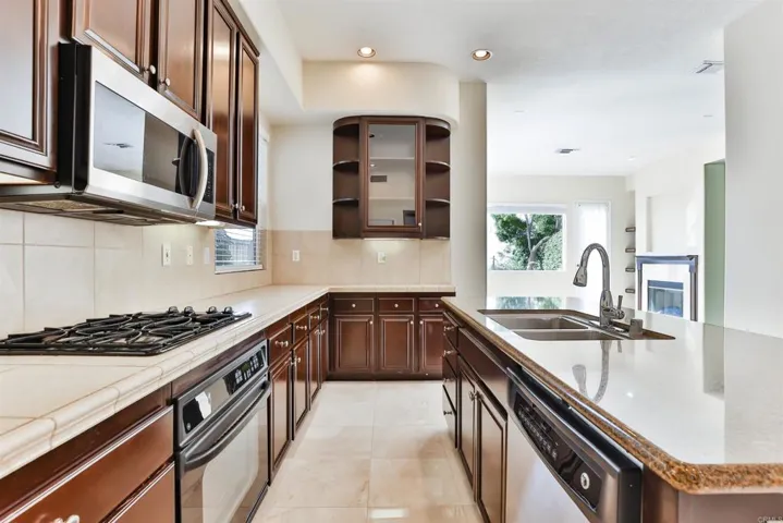 11477 Miro Circle, San Diego, California 92131