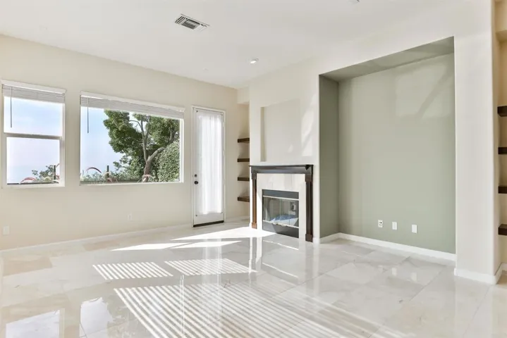 11477 Miro Circle, San Diego, California 92131