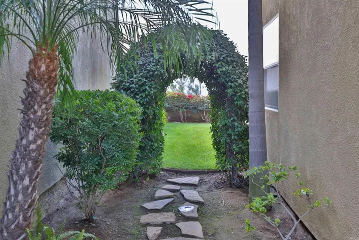 11477 Miro Circle, San Diego, California 92131
